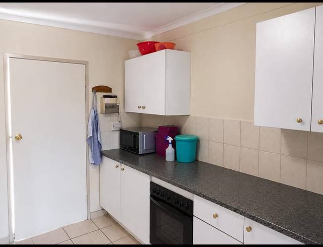 3 BEDROOM APARTMENT FOR SALE IN ZWARTKOP